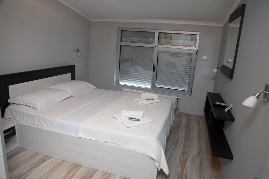 Silver House Hostel Čačak Oda fotoğraf