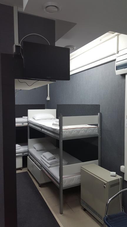 Silver House Hostel Čačak Oda fotoğraf