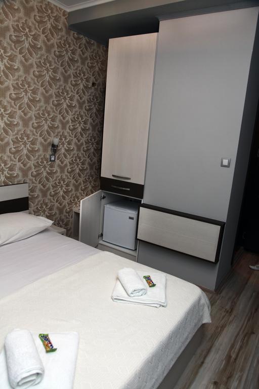 Silver House Hostel Čačak Oda fotoğraf